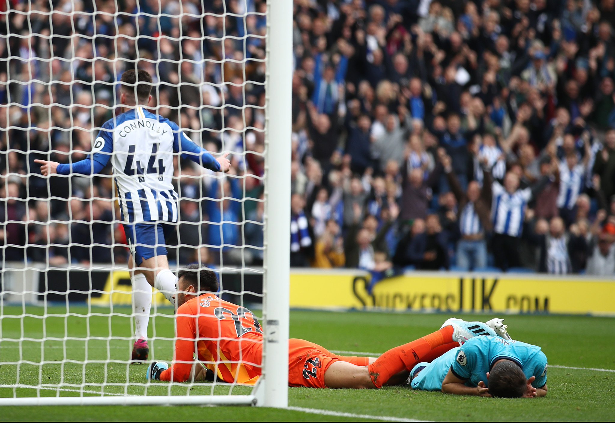 到对方禁区 到对方禁区